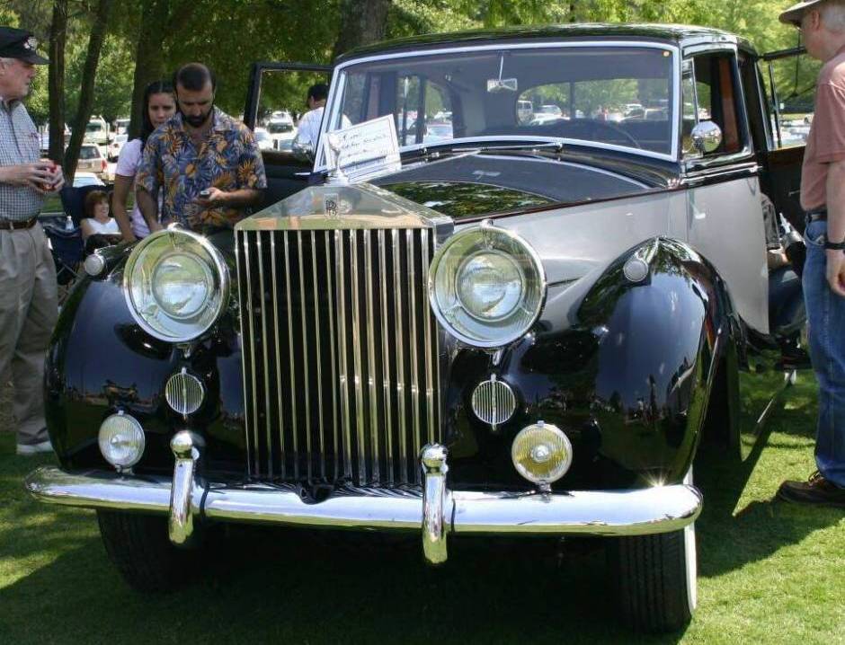 Rolls Royce Silver Wraith limousine